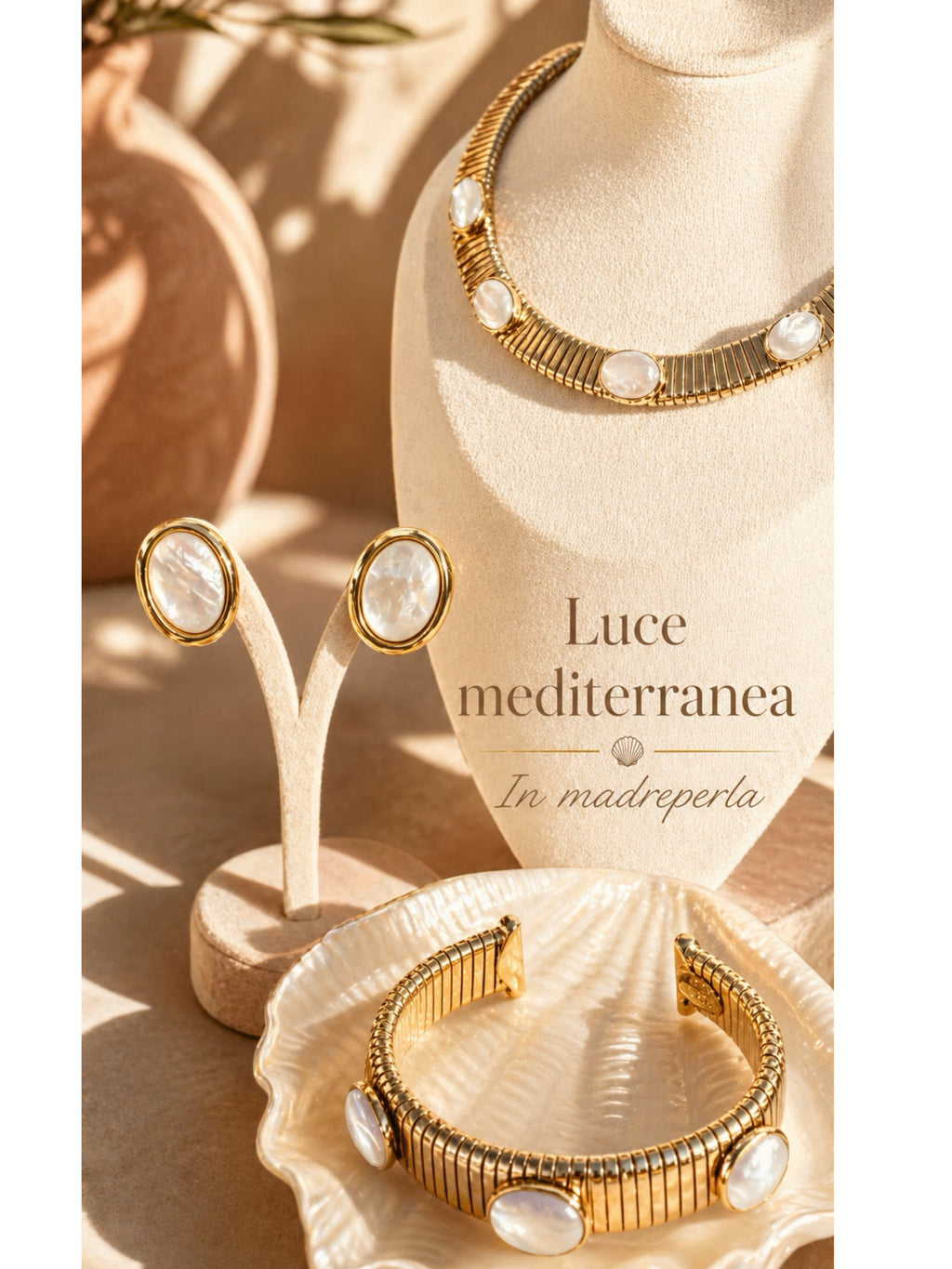 Orecchini luce meditteranea madreperla